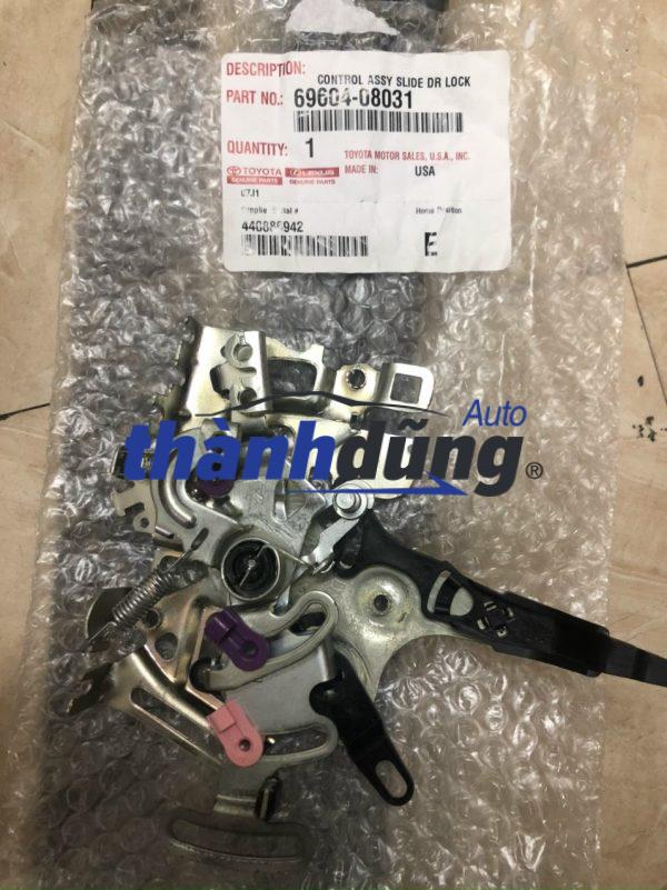 O-NGAM-KHOA-CUA-TOYOTA-SIENNA-e1657762333434.jpg Ổ ngậm khóa cửa Toyota Fortuner