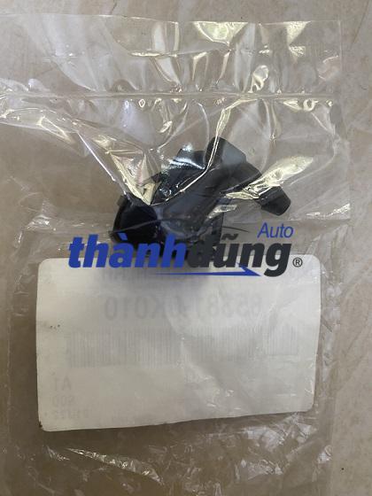 VÒI PHUN NƯỚC RỬA KÍNH XE FORTUNER VÒI PHUN NƯỚC RỬA KÍNH XE FORTUNER