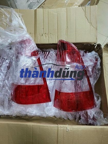 VỎ ĐÈN HẬU TOYOTA INNOVA 2014-2015 VỎ ĐÈN HẬU TOYOTA INNOVA 2014-2015