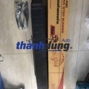 BA ĐỜ SỐC SAU TOYOTA HILUX 2013