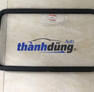 RON KÍNH CÁNH CỬA LÙA XE SUZUKI 7 CHỖ