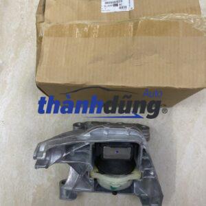 CHÂN MÁY TRƯỚC PEUGEOT 408 | YL00940780