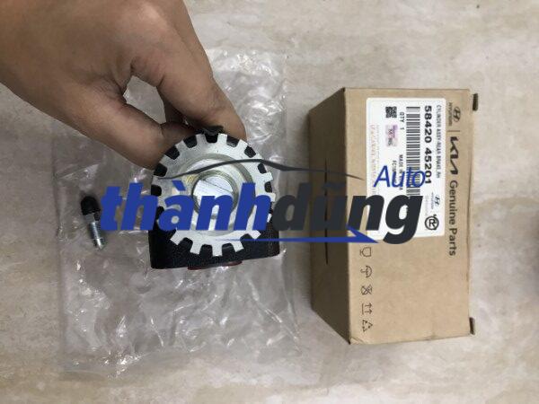 XY LANH PHANH SAU PHỤ HYUNDAI COUNTY | 5842045201 XY LANH PHANH SAU PHỤ HYUNDAI COUNTY | 5842045201