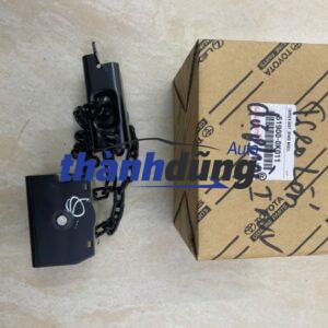 TREO LỐP DỰ PHÒNG TOYOTA HILUX 2005-2015 | 519000K011