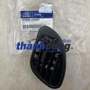 CỬA GIÓ MÁY LẠNH TRÁI HYUNDAI HD50 | 976005H001