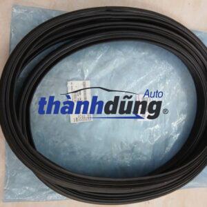 GIOĂNG CỐP HẬU XE TOYOTA FORTUNER 2017 | 67881-0K080