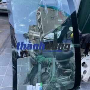 KÍNH CHẮN GIÓ TRƯỚC VINFAST VF34 2024 | BEX60000970