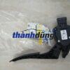 BÀN ĐẠP CHÂN GA XE CHEVROLET CRUZE 2011 | 13252702