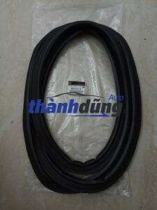 GIOĂNG CỬA HẬU MITSUBISHI PAJERO 2000-2007 | MB669334
