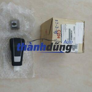TAY NẮM CẦN SỐ XE MITSUBISHI PAJERO 2010 | 2410A088XA