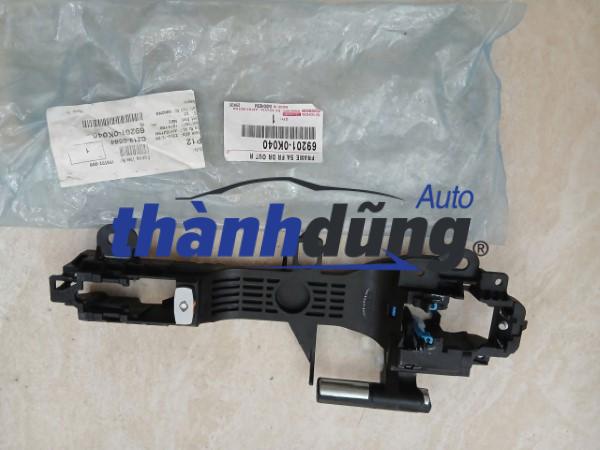 xuong-bat-tay-mo-cua-toyota-innova-2021-692010k040 XƯƠNG BẮT TAY MỞ CỬA TOYOTA INNOVA 2021 | 692010K040